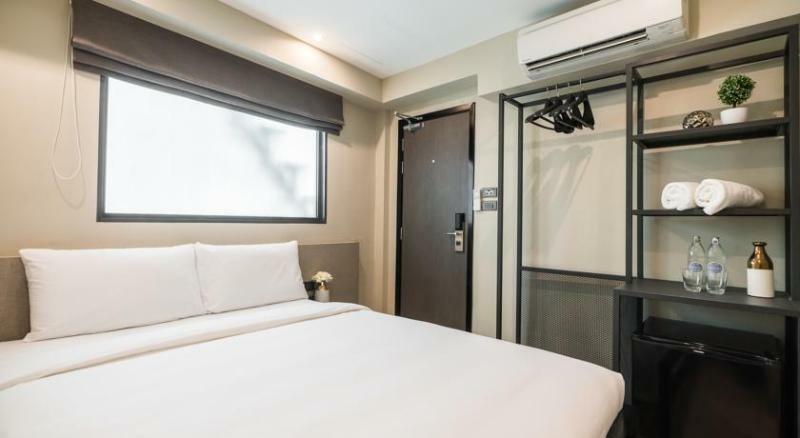 Hotel Lucky House Khaosan Bangkok Exterior foto
